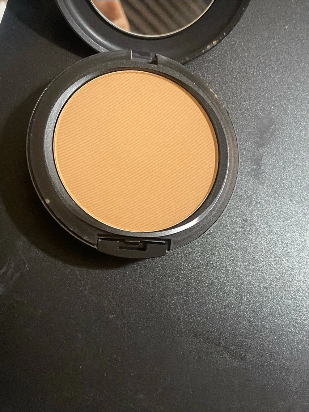 MAC Cosmetics pressed setting